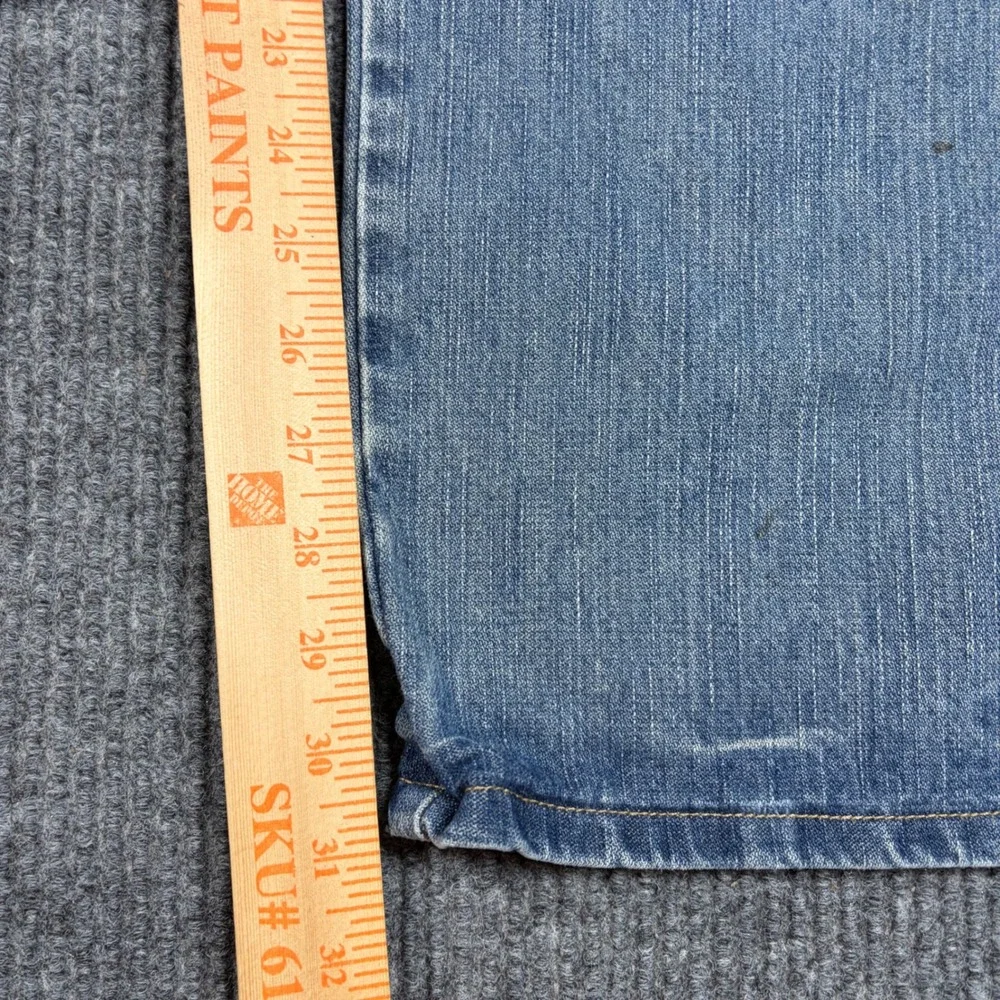 Wrangler Jeans Men's 35x32 Boot Cut ‎ Light Wash Blue Western Cowboy Rodeo